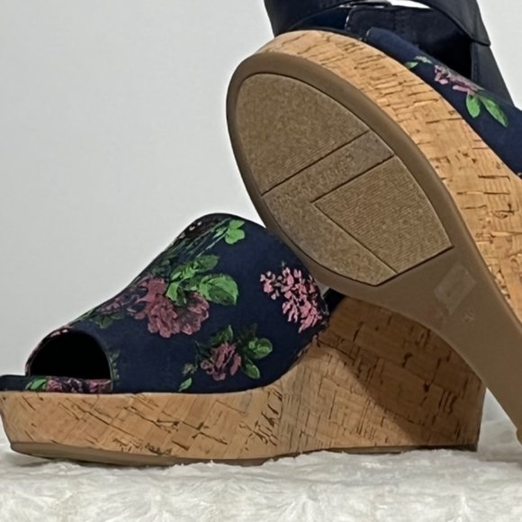 MARC FISHER Floral Cork Wedges NWOT Size 9 - Picture 13 of 15
